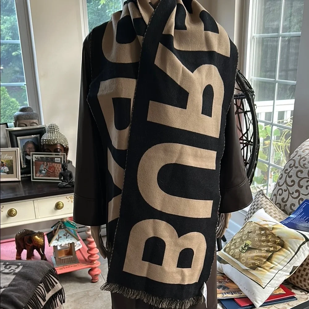 Burberry Beige and Black Logo Scarf Wrap - Picture 5 of 10